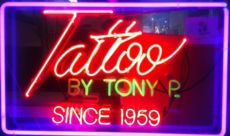 Traditional tattoo Berlin – Tattoos by Mariano – Paul Rogers - Photo by Tattoo Archive