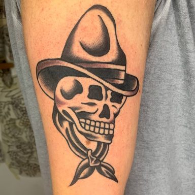 traditional tattoo artists in Berlin - Tattoos by Mariano - Crazy Sal Skull or Rough Rider 