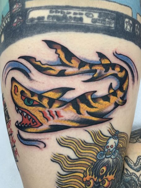 Traditional Tattoo Berlin - Tattoos by Mariano - tattoo of a tiger shark in an old school style