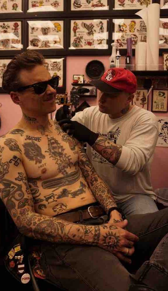 Traditional tattoo Berlin – Tattoos by Mariano – traditional tattoo full sleeve